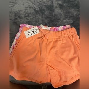 THE children’s place size XS 2 piece set